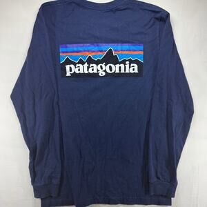 Patagonia Men’s Small Navy P-6 Logo Responsibili-Tee Long Sleeve Shirt